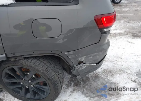 2021 Jeep Grand Cherokee Laredo X 4X4 from USA, damaged, VIN 1C4RJFAG5MC743406